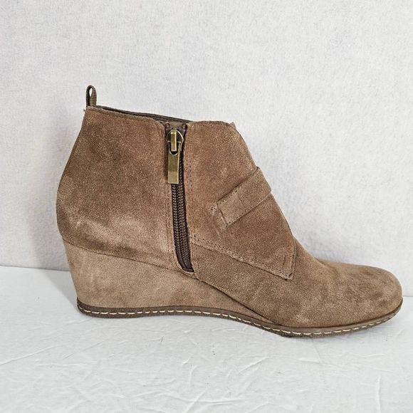 Franco Sarto Amerosa Wedge Ankle Booties Tan 10 - Picture 2 of 10